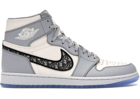 retro 1 dior precio|jordan 1 Dior high top.